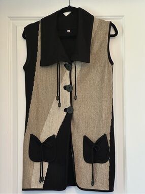 BOHO Vest Tan Oatmeal Black Lightweight Loose Acrylic Knit Ties S M
